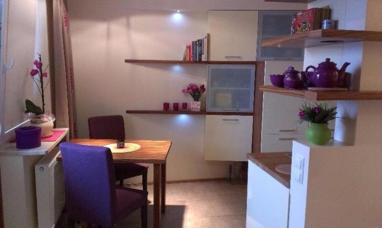 Apartamenty Nad Jeziorkiem Warschau Buitenkant foto