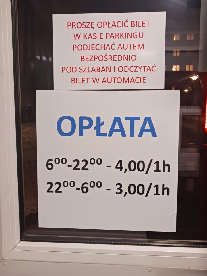 Apartamenty Nad Jeziorkiem Warschau Buitenkant foto