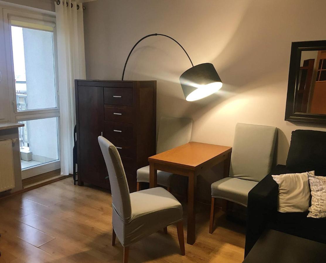 Apartamenty Nad Jeziorkiem Warschau Buitenkant foto